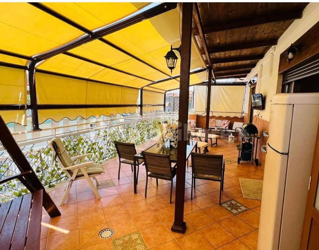 Apartamento Luxury_C3 Nápoles 0*,